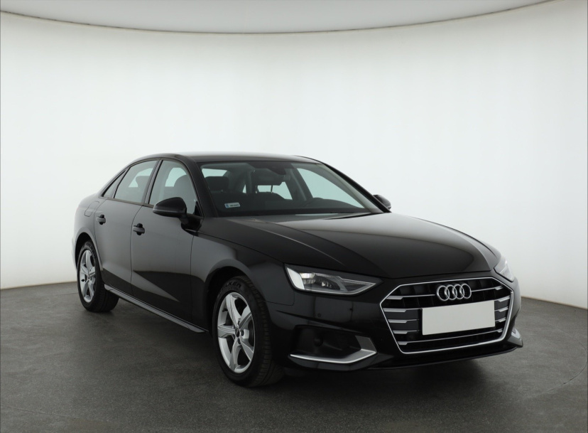 Audi A4, 2022
