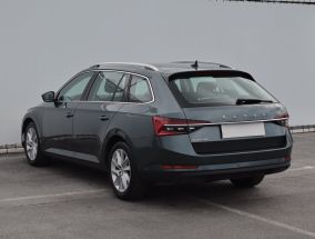 Škoda Superb - 2021