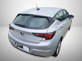 Opel Astra - 2021