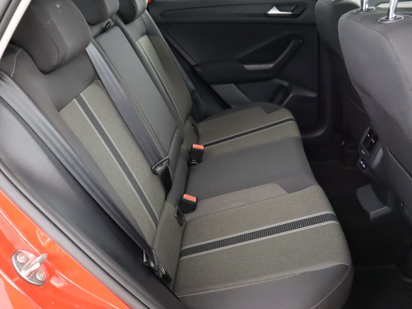 Volkswagen T-Roc, 2020
