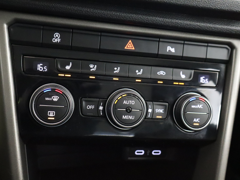 Volkswagen T-Roc, 2020