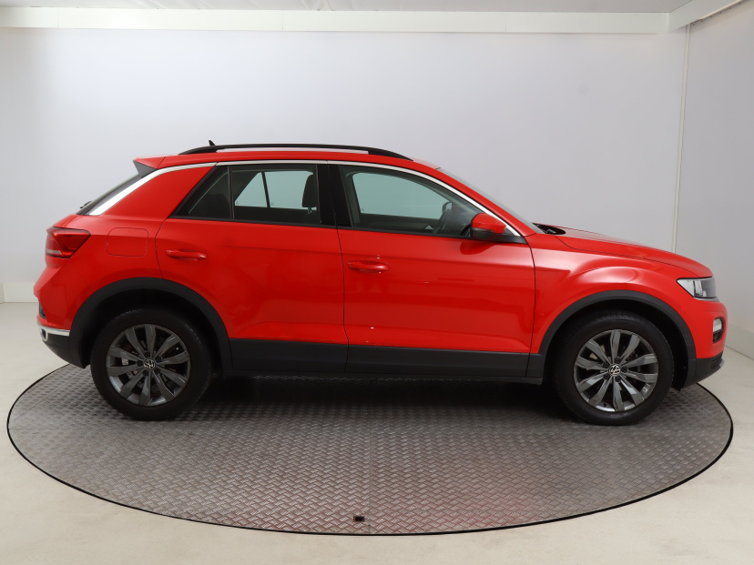 Volkswagen T-Roc, 2020