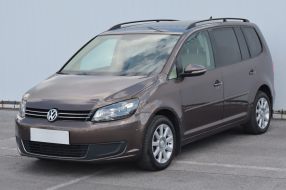 Volkswagen Touran - 2011