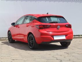 Opel Astra - 2017