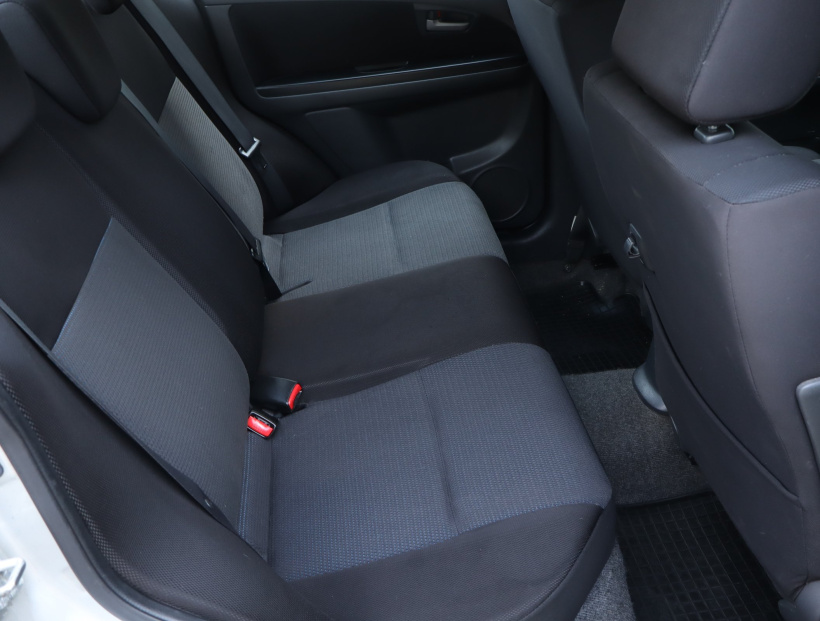 Suzuki SX4, 2008