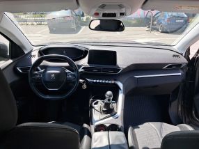 Peugeot 5008 - 2018