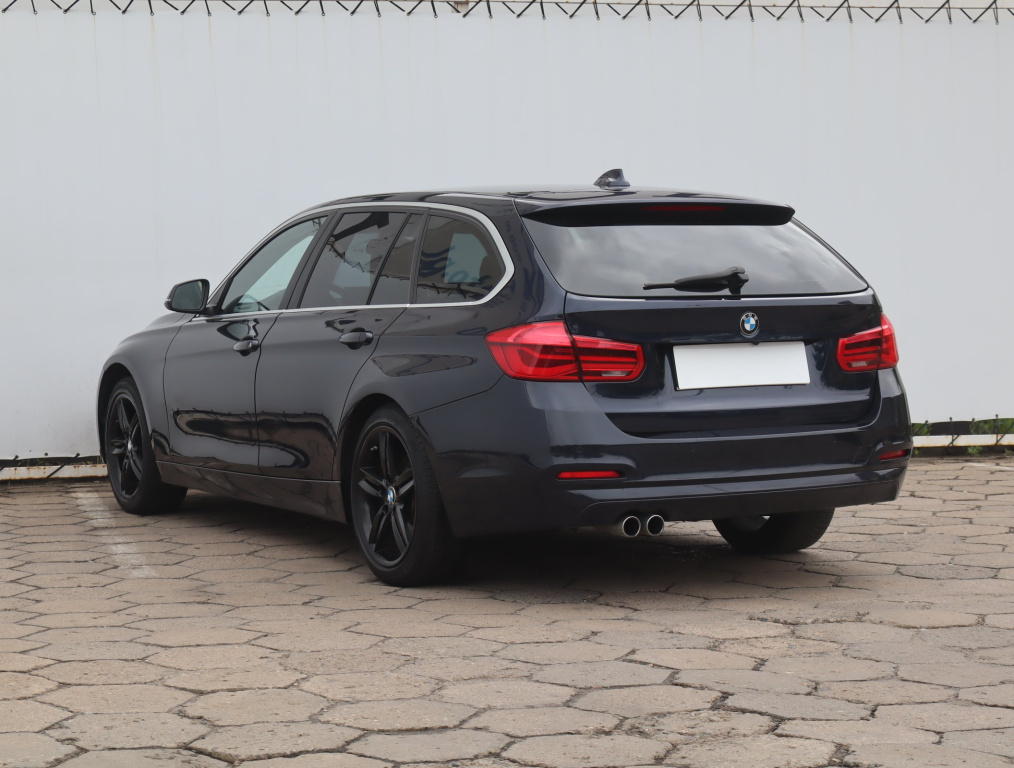 BMW 3