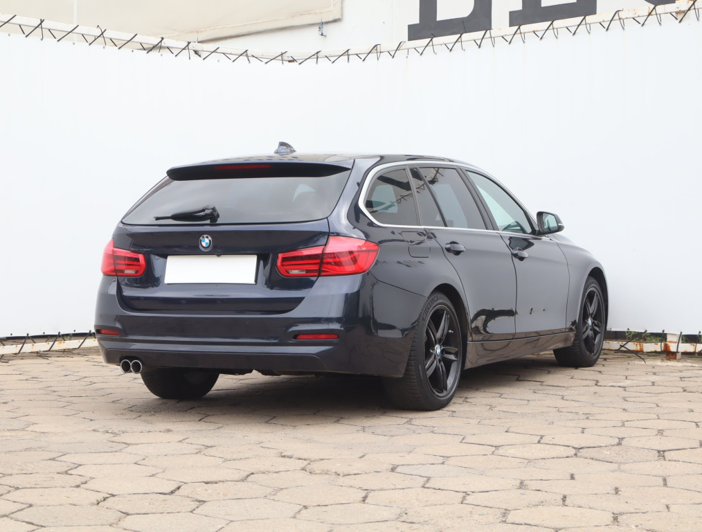 BMW 3
