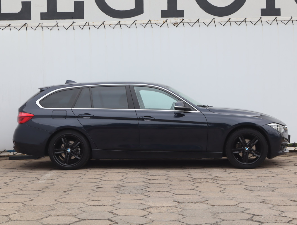 BMW 3