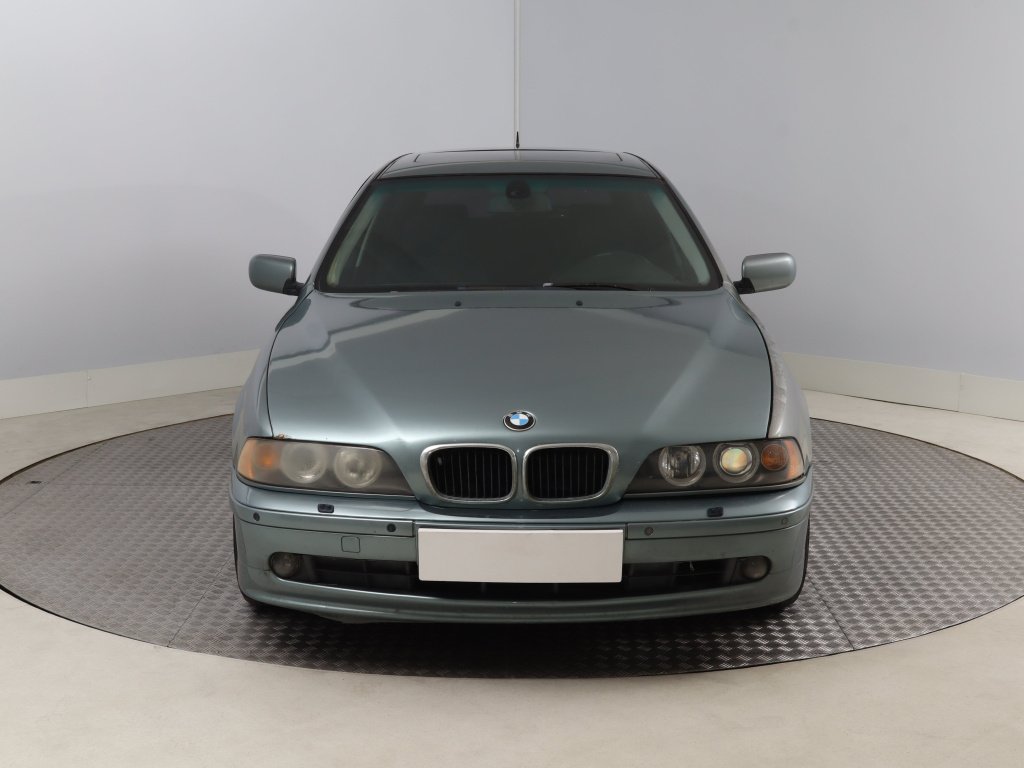 BMW 5