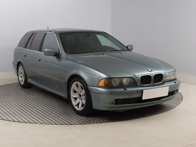 BMW 5 2003