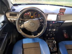 Opel Astra - 2007