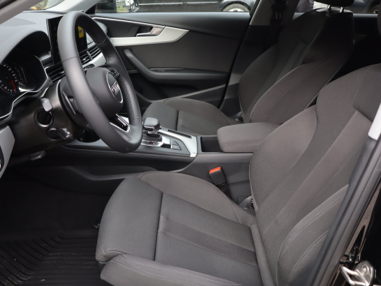 Audi A4 35 TFSI