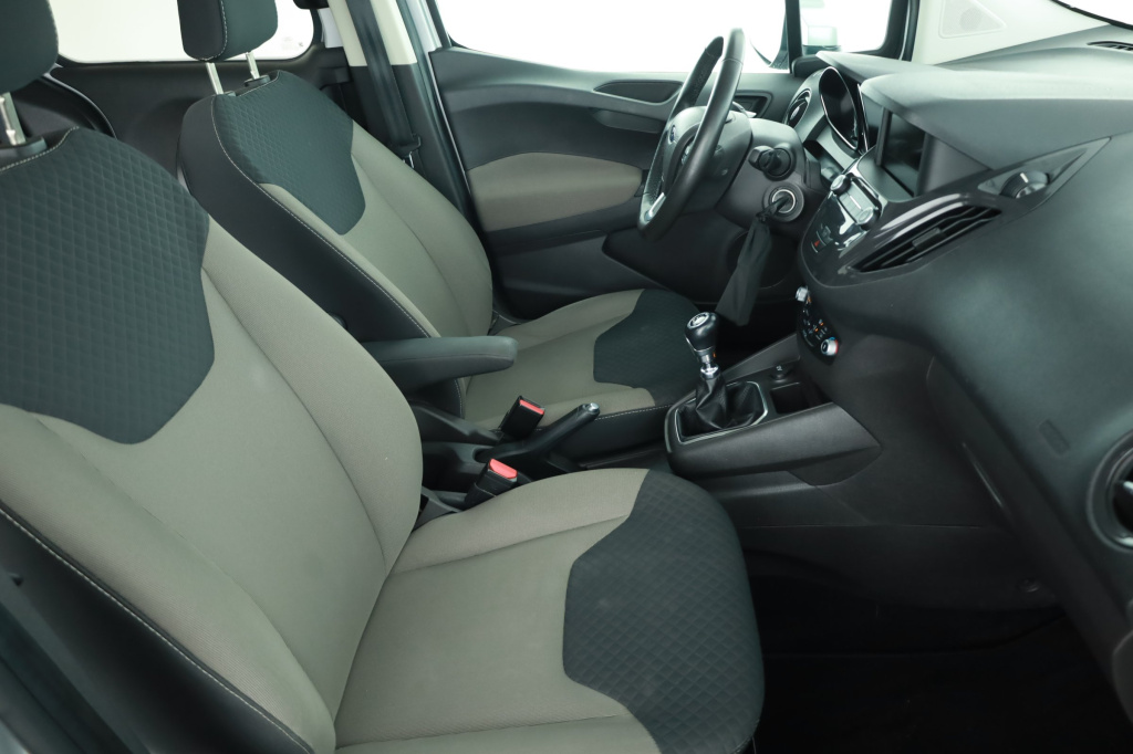 Ford Tourneo Courier