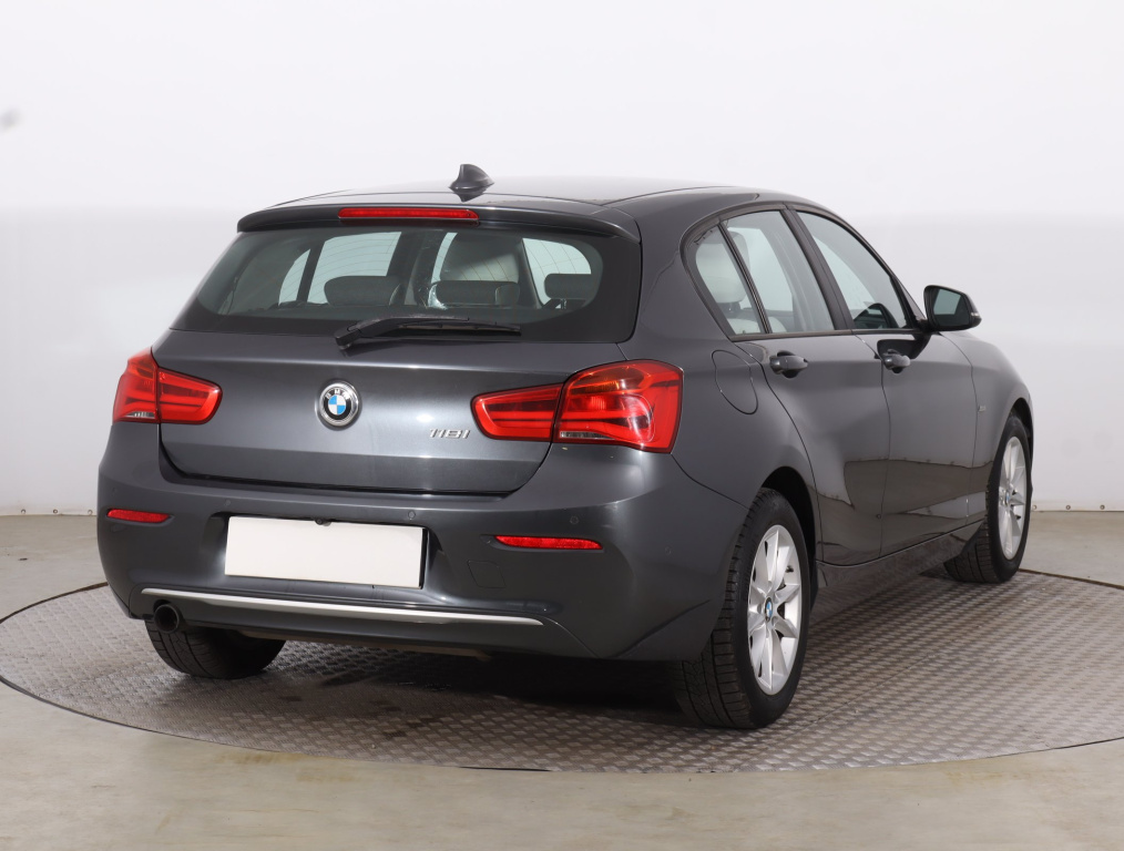BMW 1
