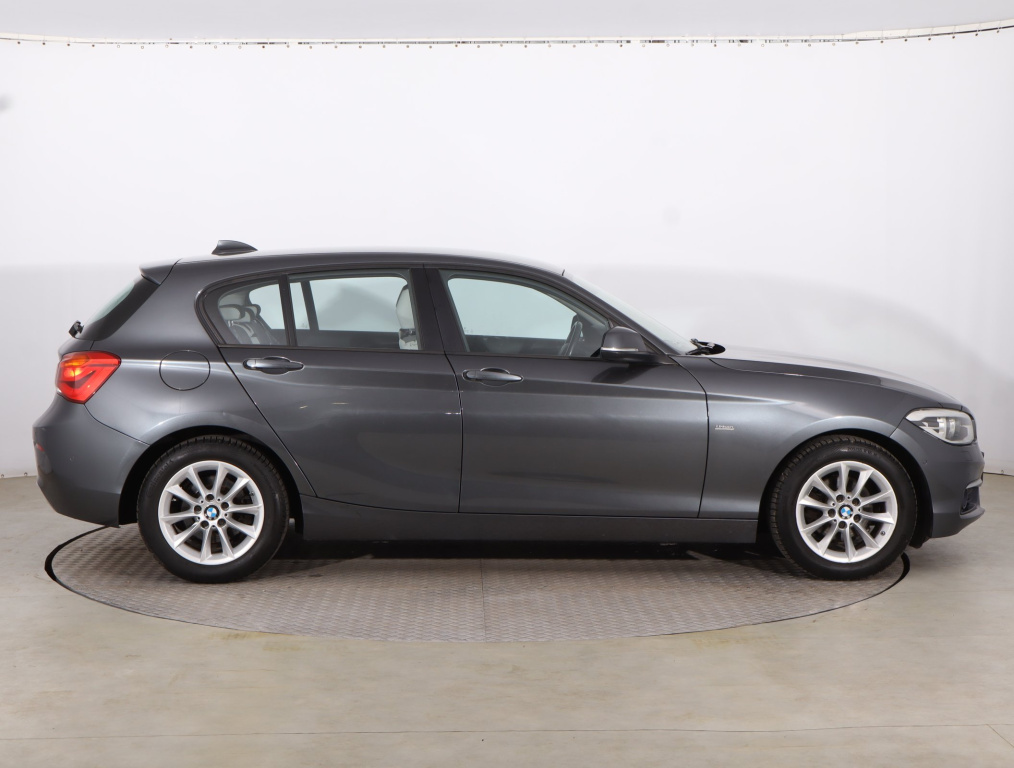 BMW 1