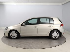 Volkswagen Golf - 2009