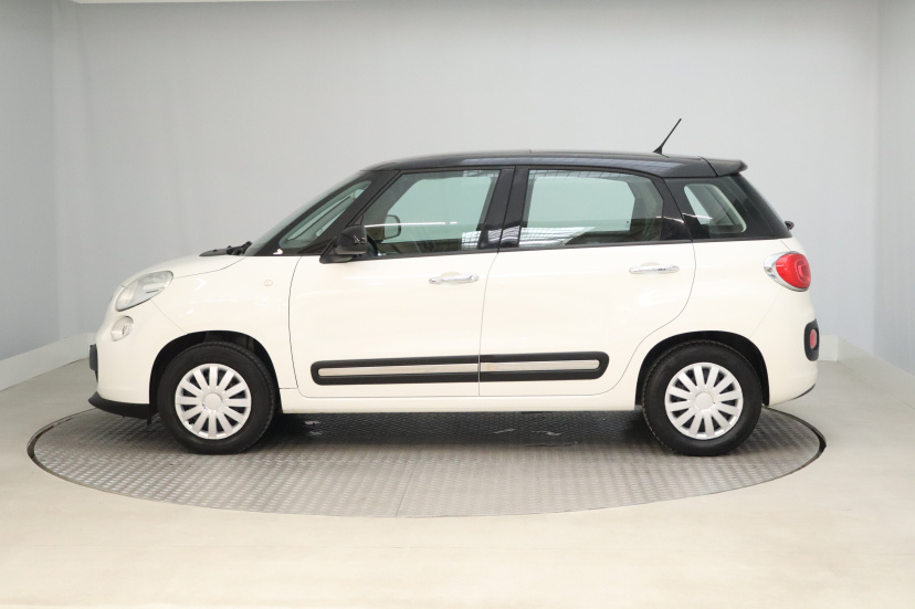 Fiat 500L, 2013