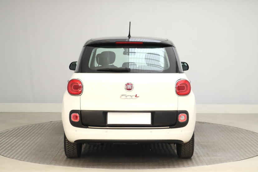 Fiat 500L, 2013