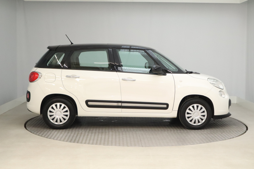 Fiat 500L, 2013