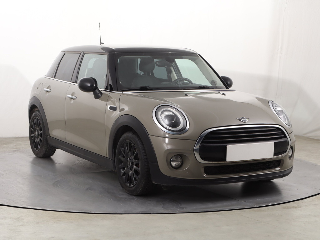 MINI 5-door