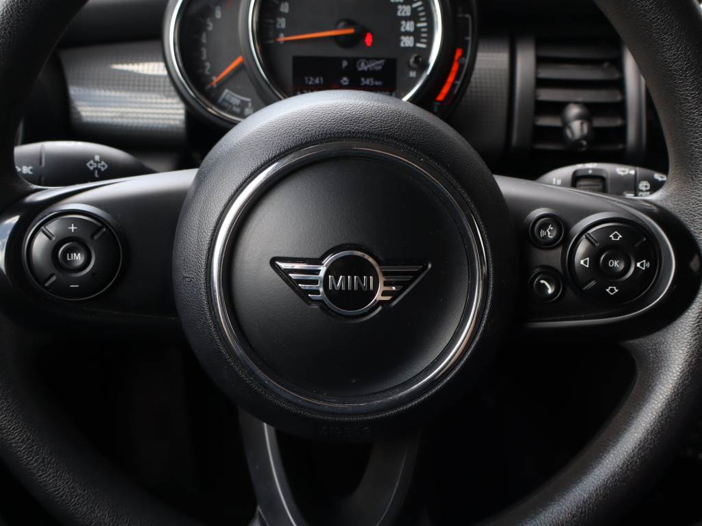 MINI 5-door