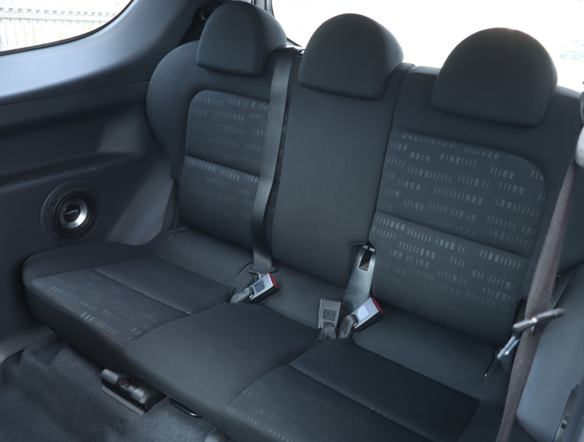 Mitsubishi Colt, 2005