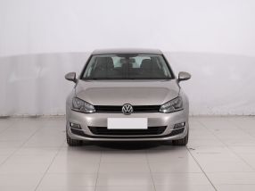 Volkswagen Golf - 2013