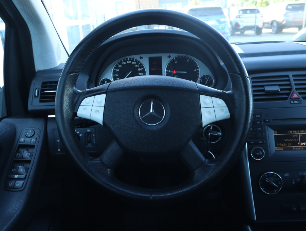 Mercedes-Benz B