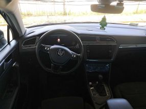 Volkswagen Tiguan - 2018