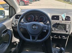 Volkswagen Polo - 2016