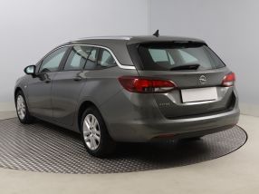 Opel Astra - 2018