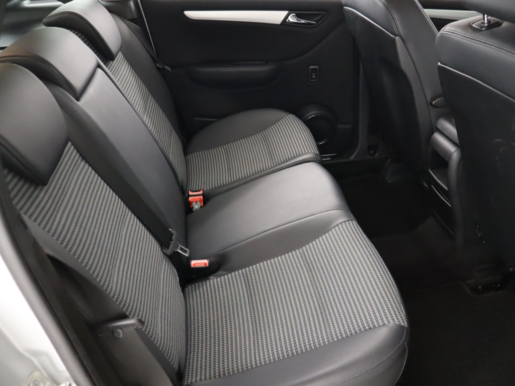 Mercedes-Benz B