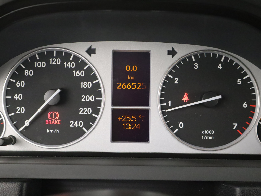 Mercedes-Benz B