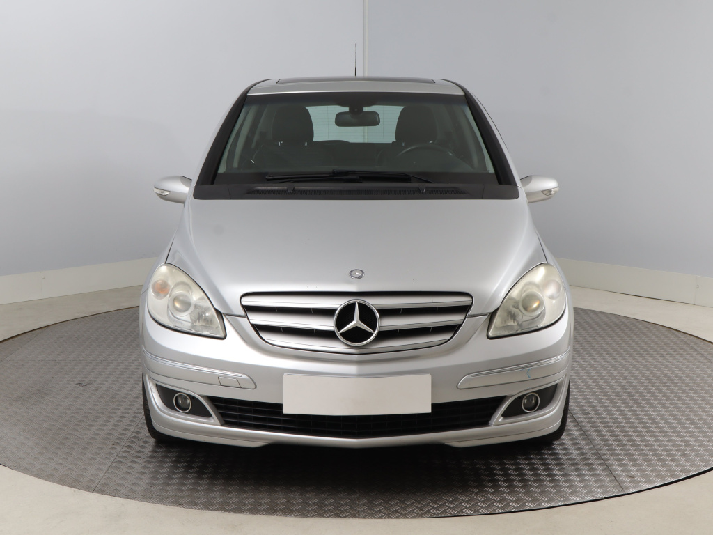 Mercedes-Benz B