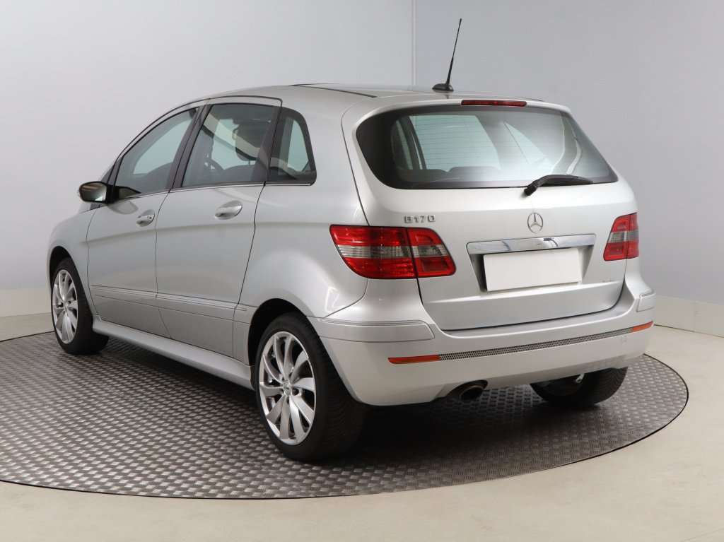 Mercedes-Benz B