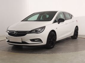 Opel Astra - 2018