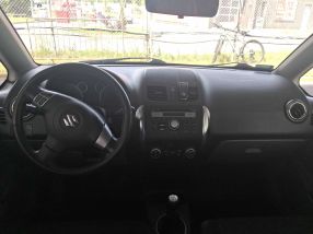 Suzuki SX4 - 2012