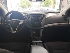 Hyundai i40 - 2012