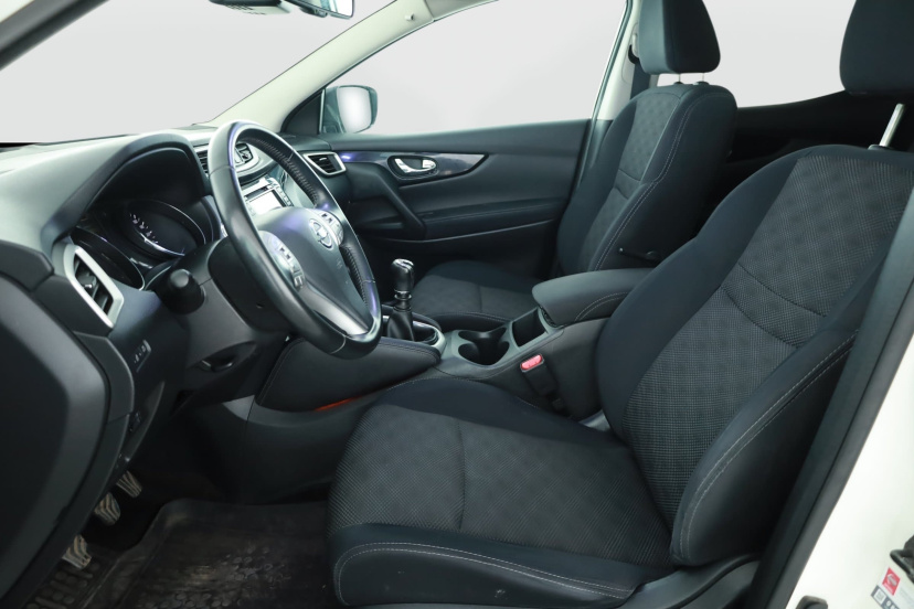 Nissan Qashqai, 2015