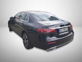 Mercedes-Benz E - 2020