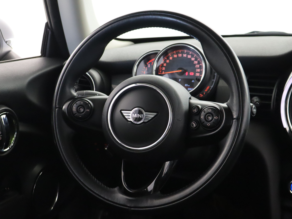 MINI 3-door