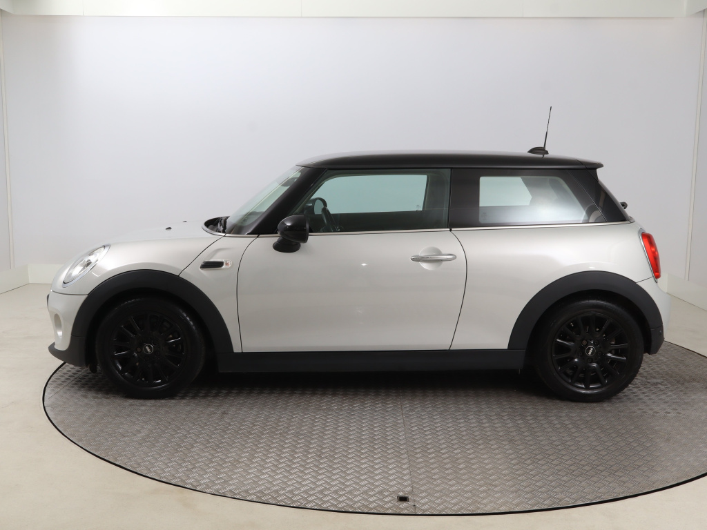 MINI 3-door