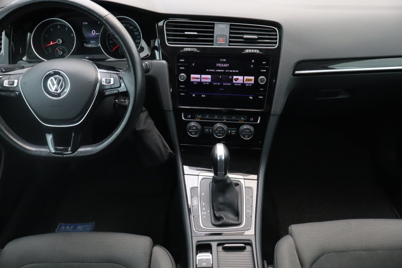 Volkswagen Golf, 2017