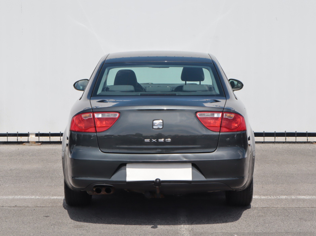 Seat Exeo