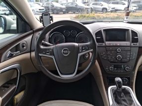 Opel Insignia - 2009