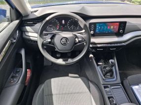 Škoda Octavia - 2023
