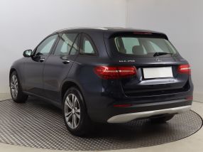 Mercedes-Benz GLC - 2017