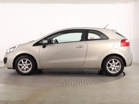Kia Rio - 2012