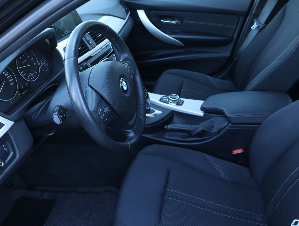 BMW 3